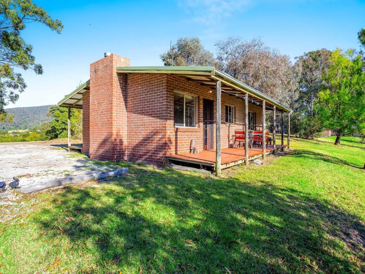 Braeside Cabin Two Alphitonia Central Tilba Εξωτερικό φωτογραφία