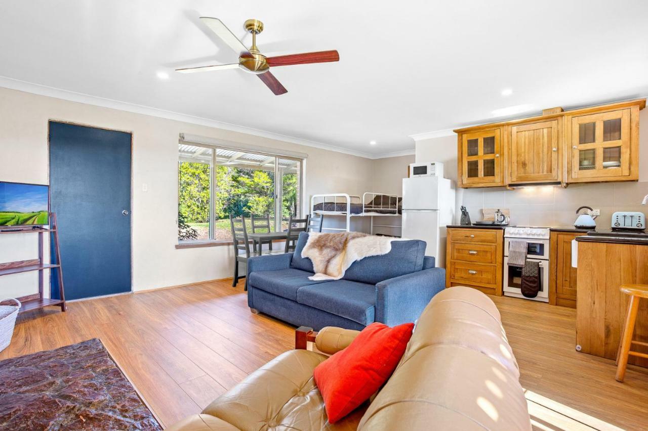Braeside Cabin Two Alphitonia Central Tilba Εξωτερικό φωτογραφία